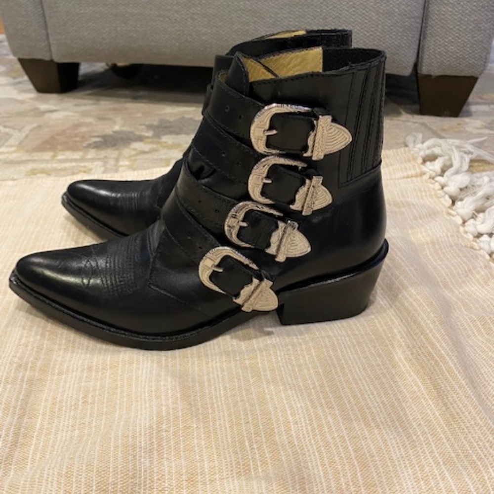 Toga Pulla black leather 4 buckle western boot. Size 36(6 US)